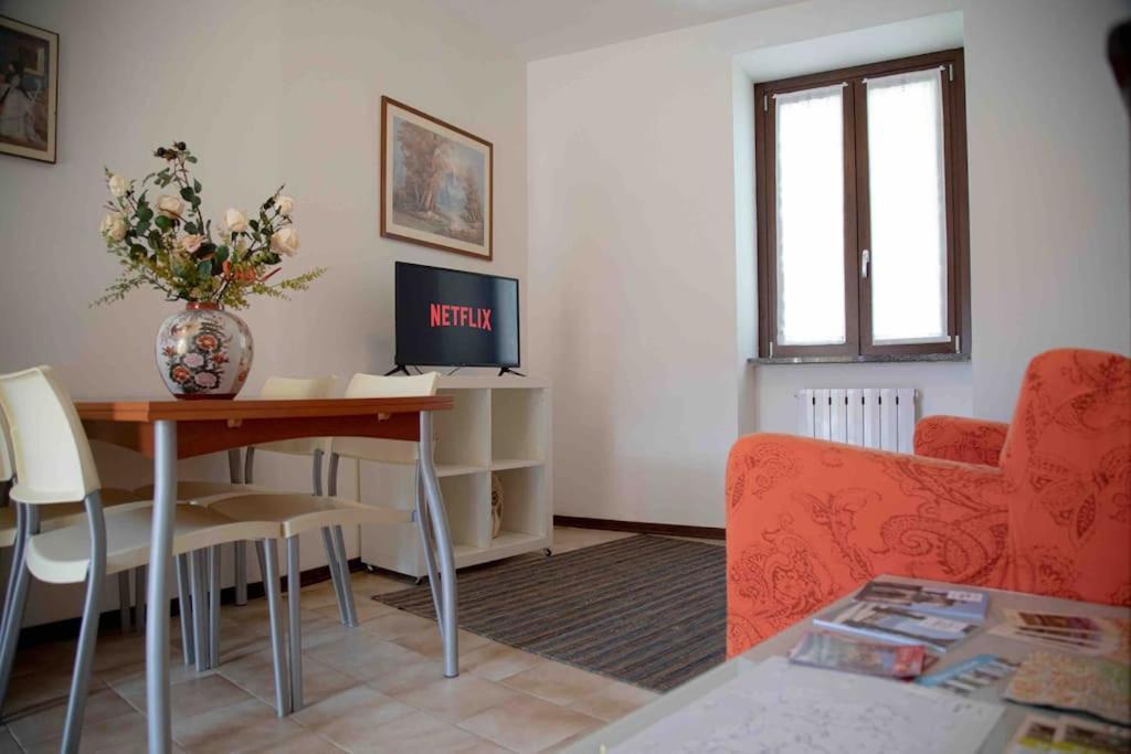 Apartment Vista Lago-appartamento Funzionale Con Vista *