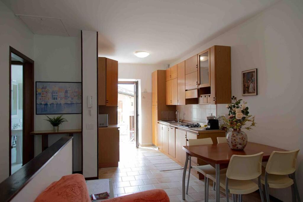 Vista Lago-appartamento Funzionale Con Vista Apartment