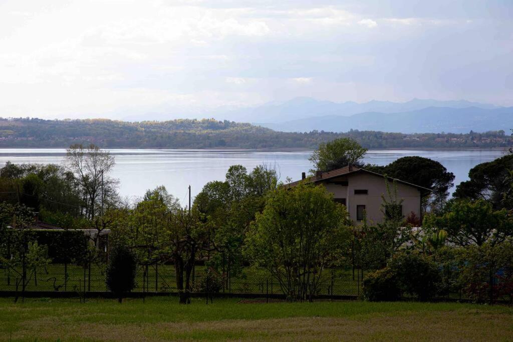 Apartment Vista Lago-appartamento Funzionale Con Vista Varese